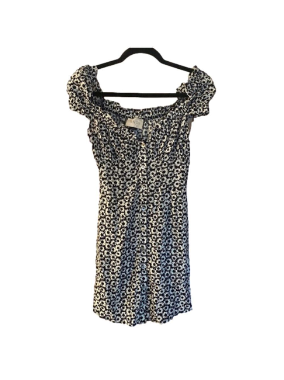 BNDI nwt dress  Gh